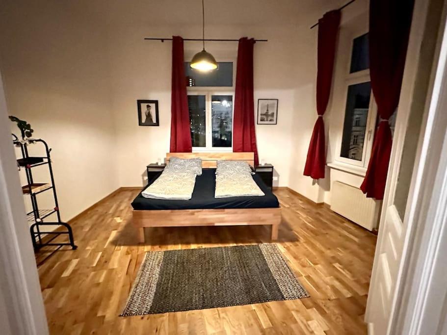 Apartment Klimatisierter Wiener Altbauflair Im Zentrum Wiens Wien